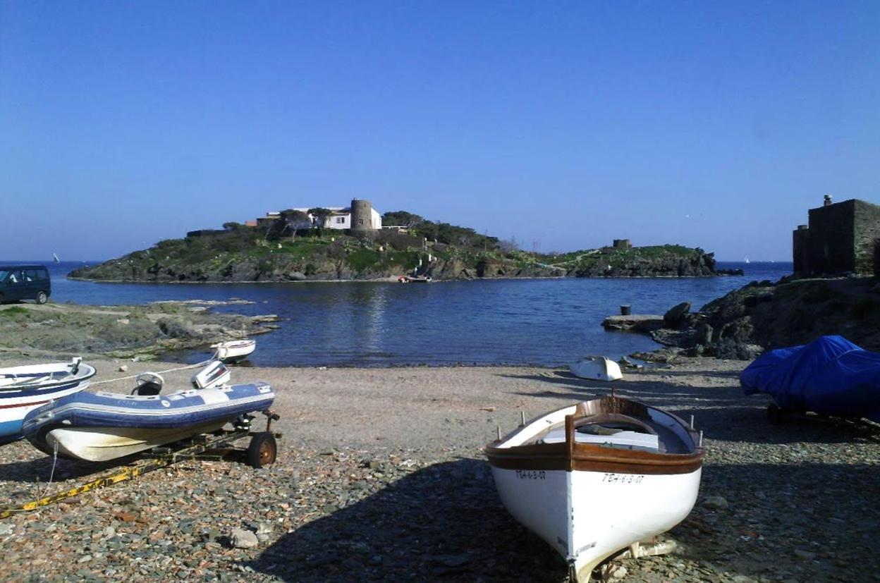 Isla Privada en Cadaqués de ensueño con 11 habitaciones dobles con baño privado y piscina Exterior foto