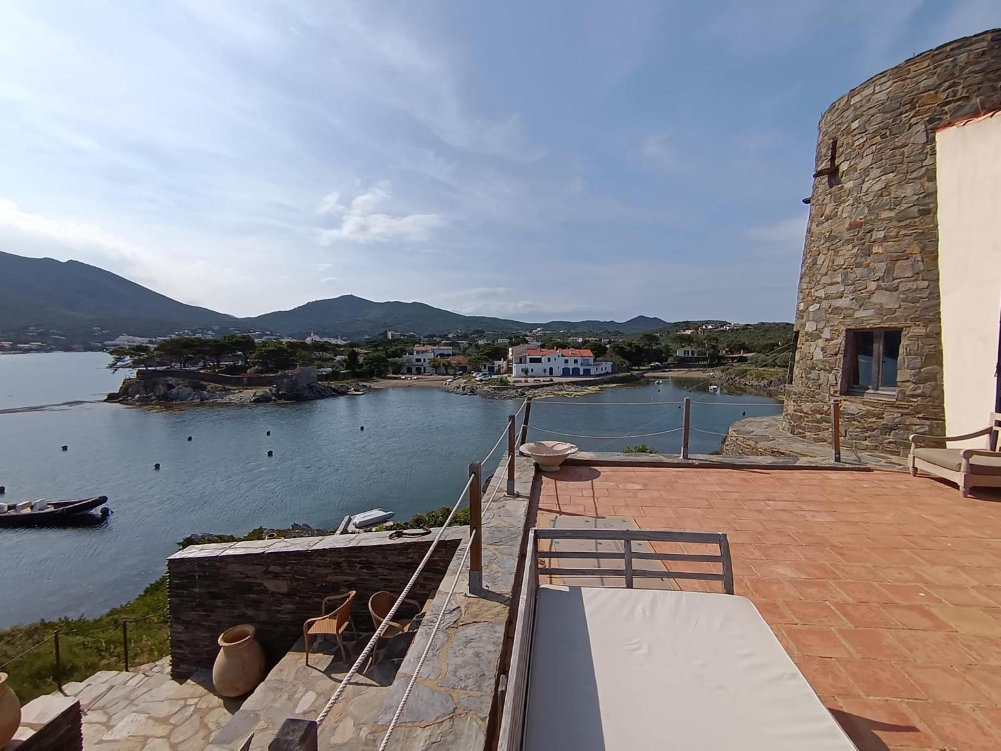 Isla Privada en Cadaqués de ensueño con 11 habitaciones dobles con baño privado y piscina Exterior foto