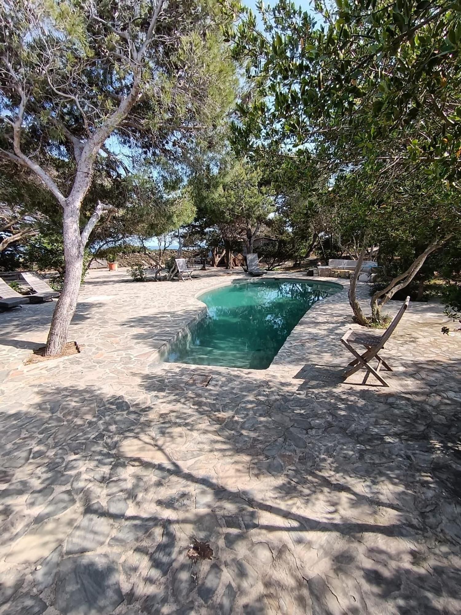 Isla Privada en Cadaqués de ensueño con 11 habitaciones dobles con baño privado y piscina Exterior foto